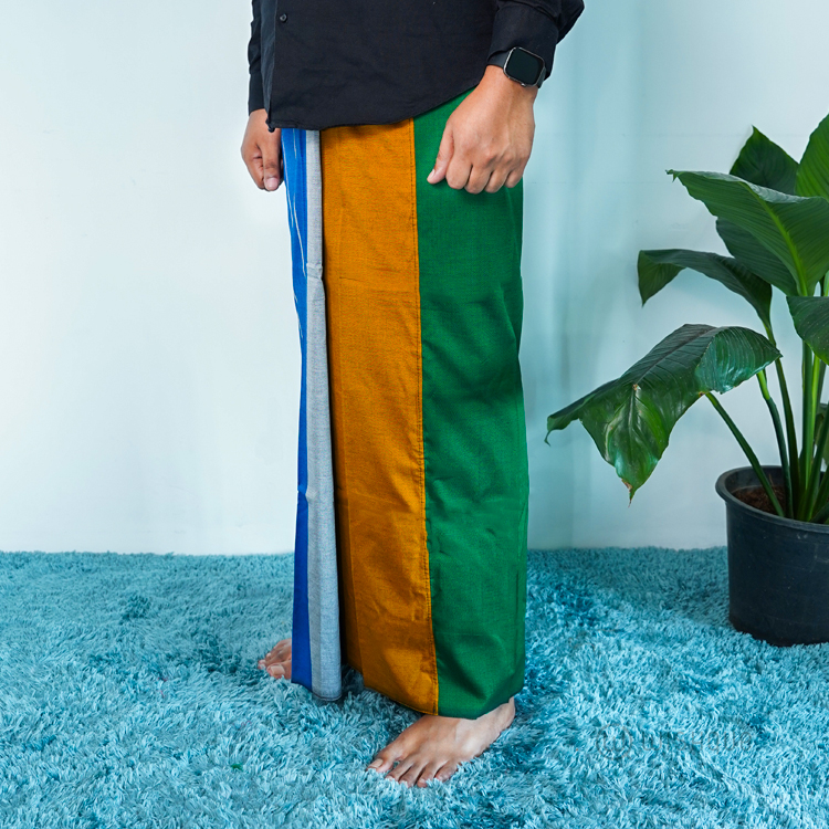 Blue & Green Avurudu Handloom Sarong