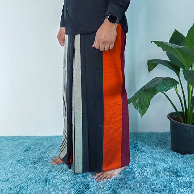 Orange & Brown Avurudu Handloom Sarong