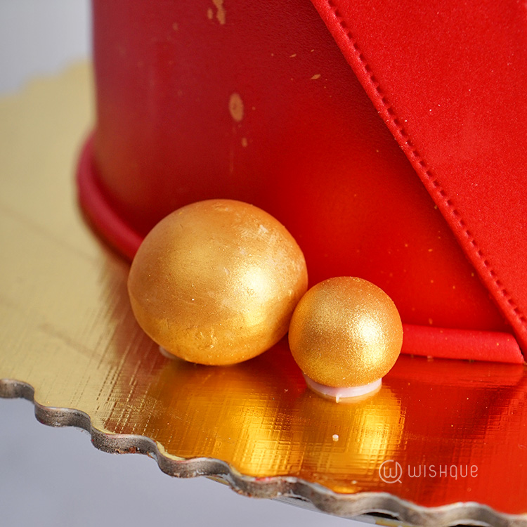 Hey Handsome Golden Chocolate Cake