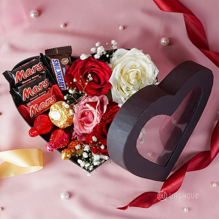 Fresh Roses & Mix Chocolates Heart Box