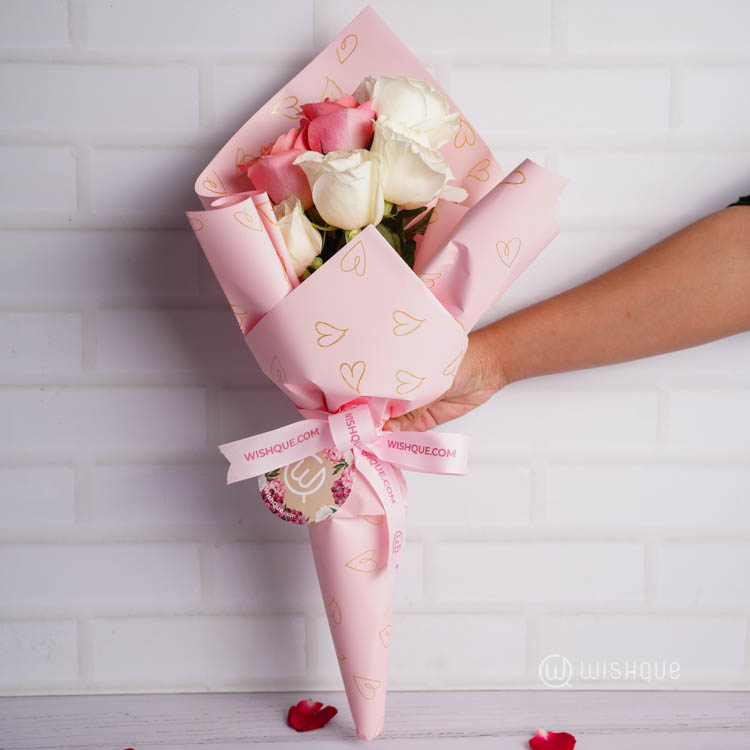 Pink & White Rose Posy