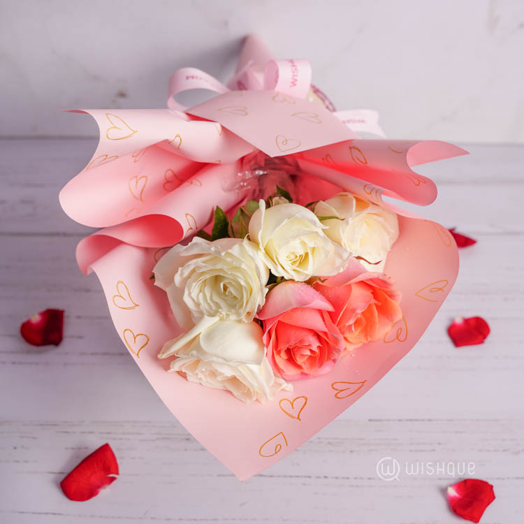 Pink & White Rose Posy