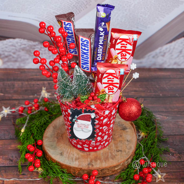 Xmas Tree Surprise Bucket