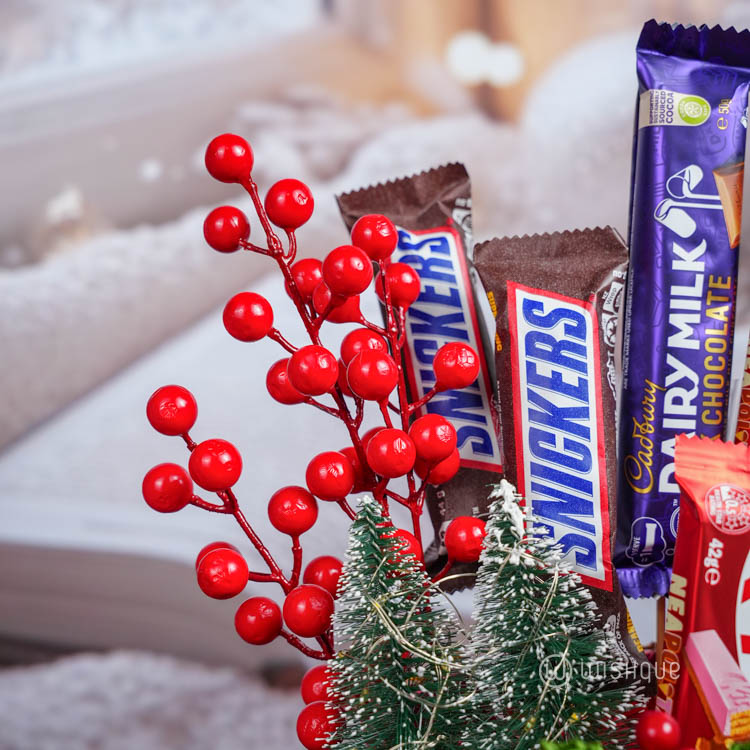 Xmas Tree Surprise Bucket