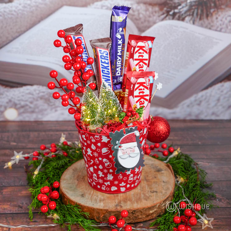 Xmas Tree Surprise Bucket