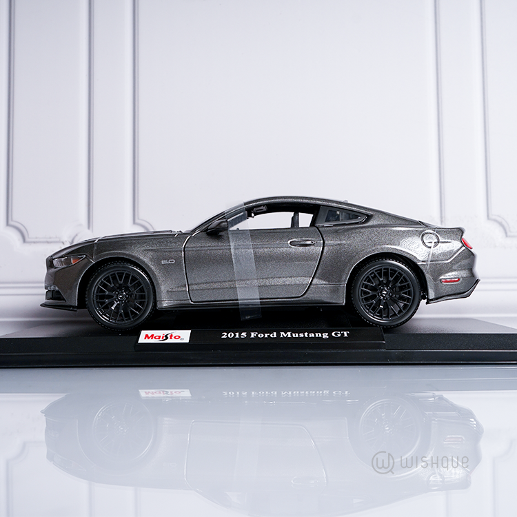 Maisto 2015 Ford Mustang GT Special Edition