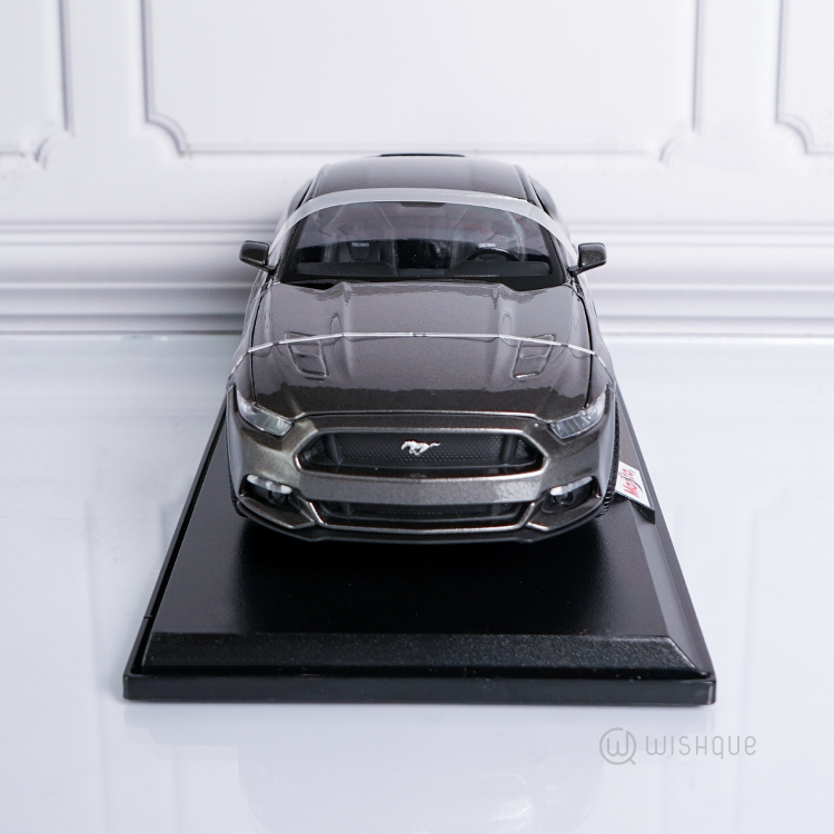Maisto 2015 Ford Mustang GT Special Edition