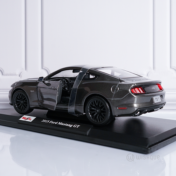 Maisto 2015 Ford Mustang GT Special Edition