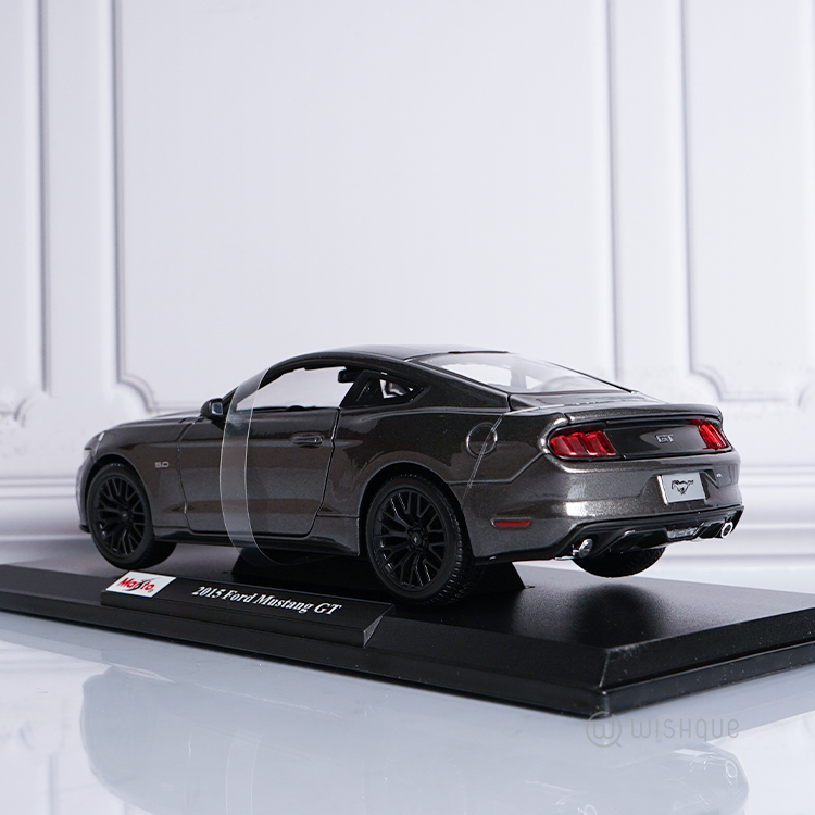 Maisto 2015 Ford Mustang GT Special Edition