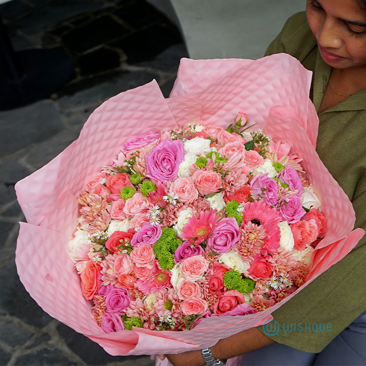 Pink Paradise Extra Large Bouquet