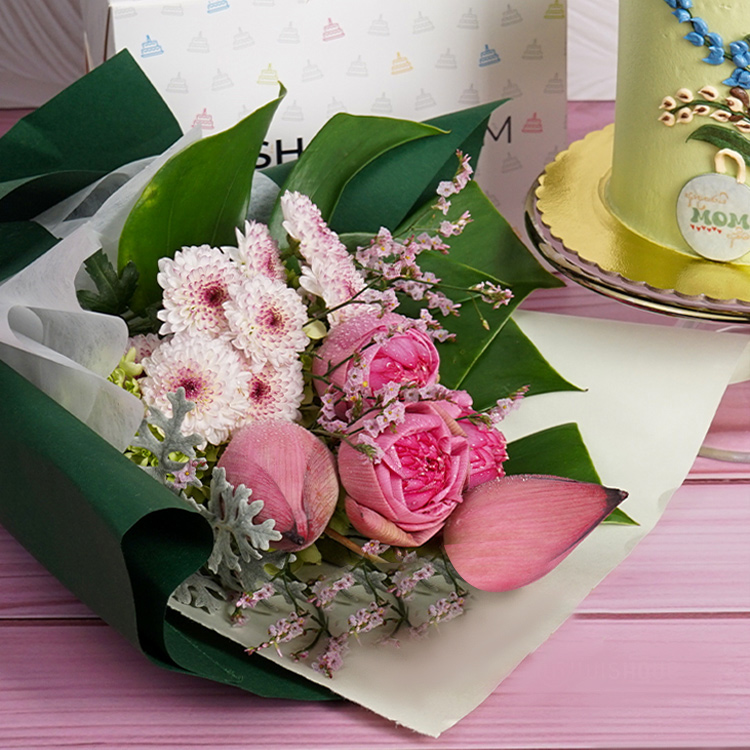 Adarei Amma With Silent Poem Gift Set