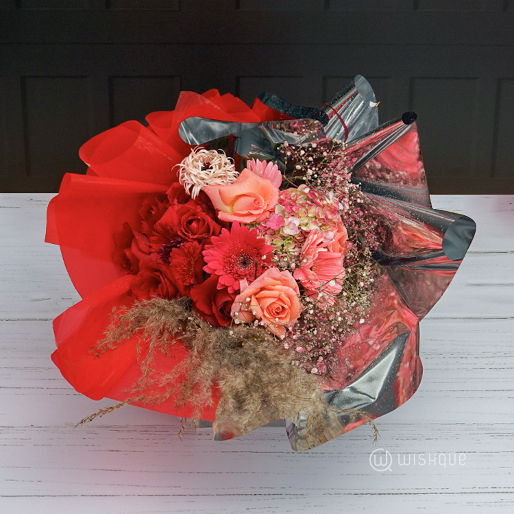 Charming Petals Ensemble Flower Bouquet