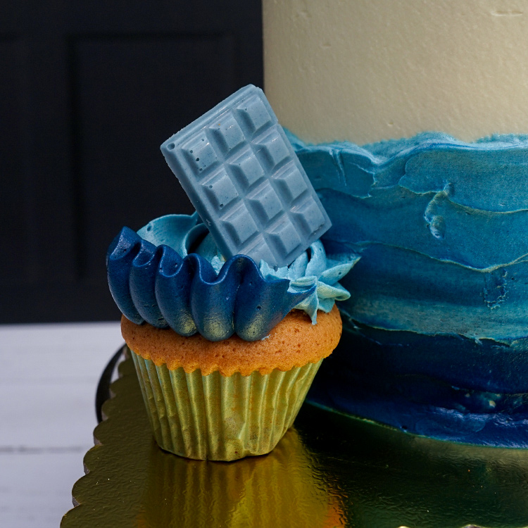 Ocean Layers Ribbon Cake