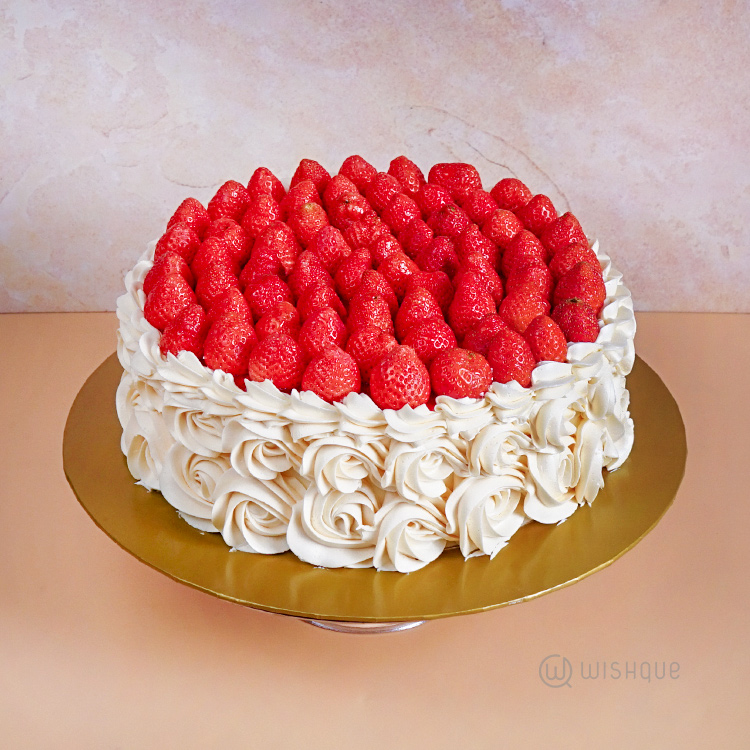 Crimson Crown Strawberry Chocolate Cake