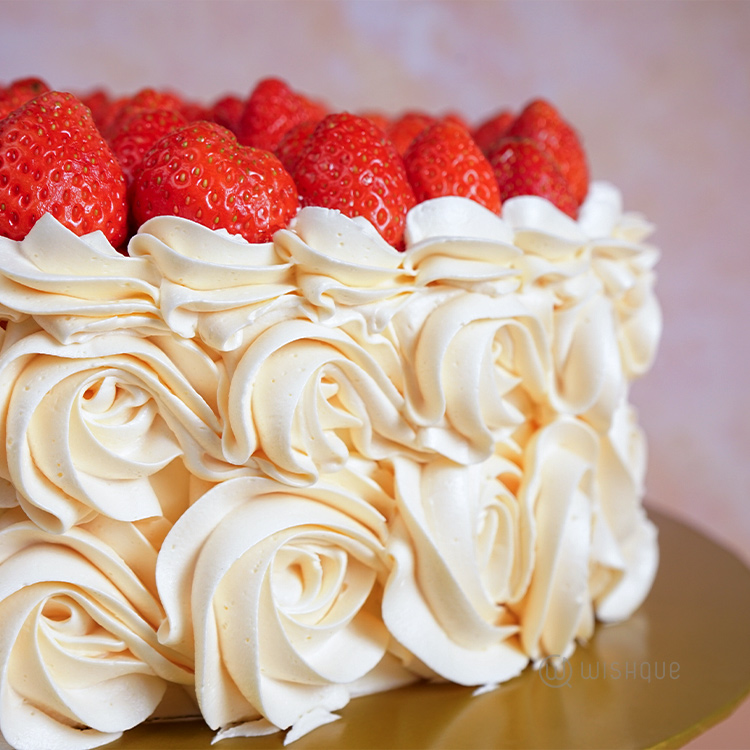 Crimson Crown Strawberry Chocolate Cake