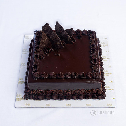 Chocolate Chip Cake by Kingsbury