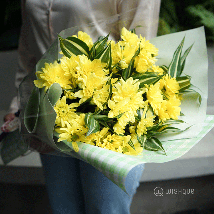 Lemora Glow Chrysanthemum Bouquet