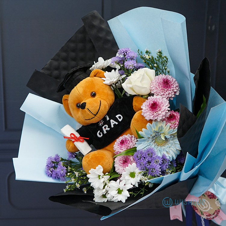 Graduation Glow Fresh Flower Bouquet