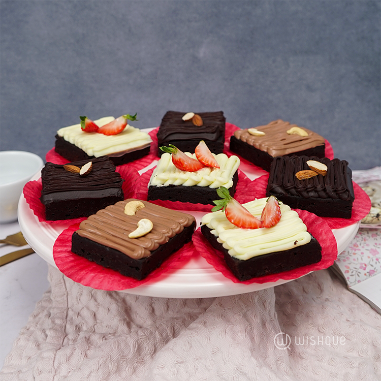 Triple Ganache Brownie Box ( 9 Pcs )