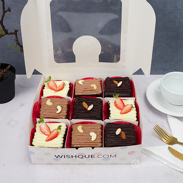 Triple Ganache Brownie Box ( 9 Pcs )