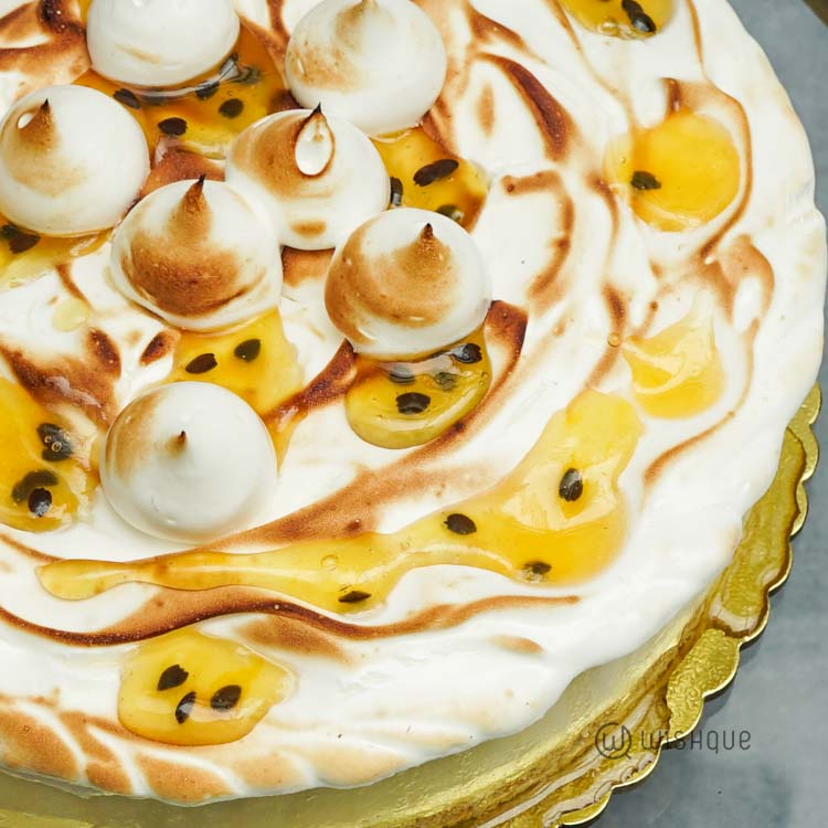 Meringue Passion Cheesecake