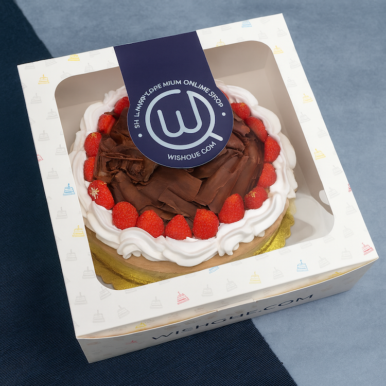 Deluxe Strawberry Swiss Chocolate Cheesecake