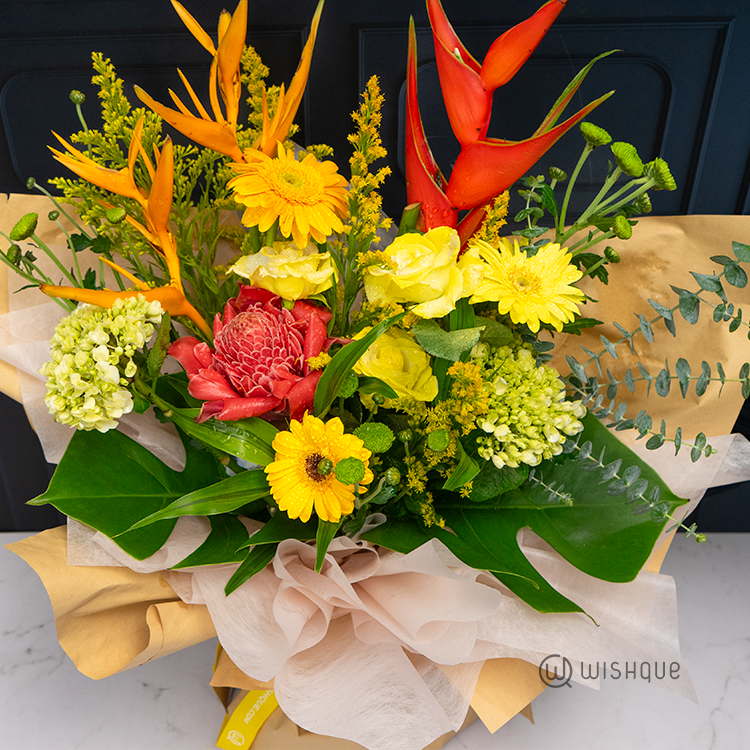 Caribbean Gold Fresh Flower Bouquet
