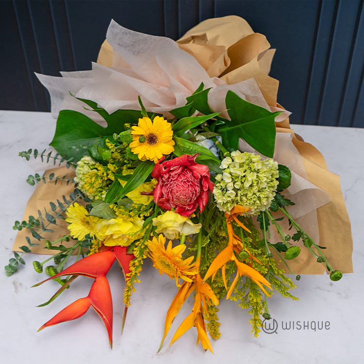 Caribbean Gold Fresh Flower Bouquet