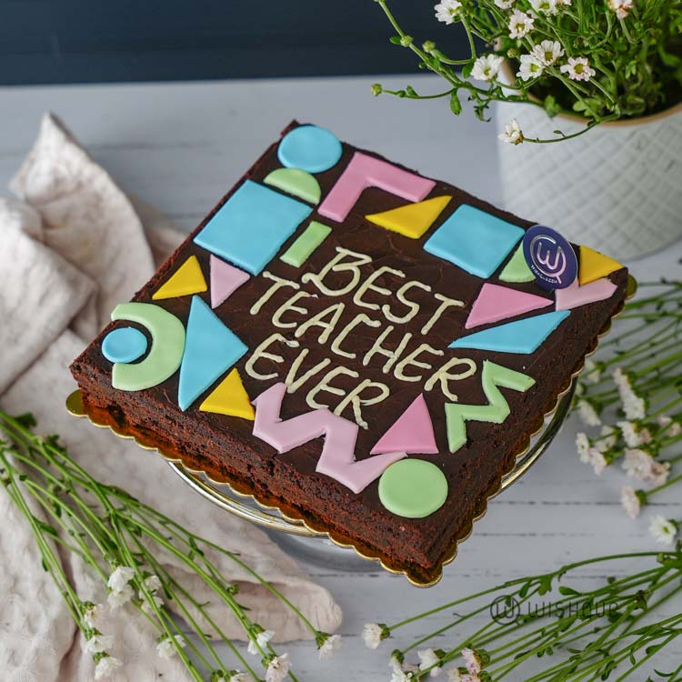 Best Teacher Ever Brownie Cake