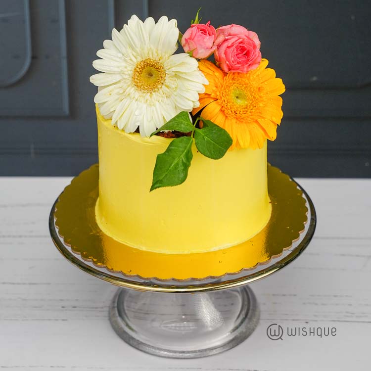 Yellow Bloom Chocolate Pot Cake
