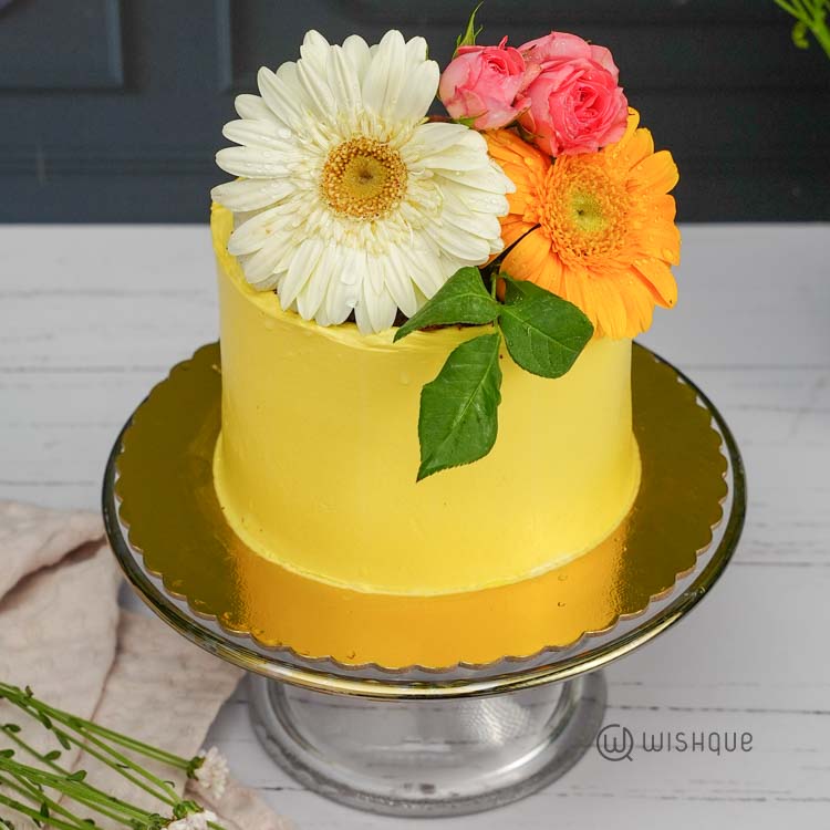 Yellow Bloom Chocolate Pot Cake