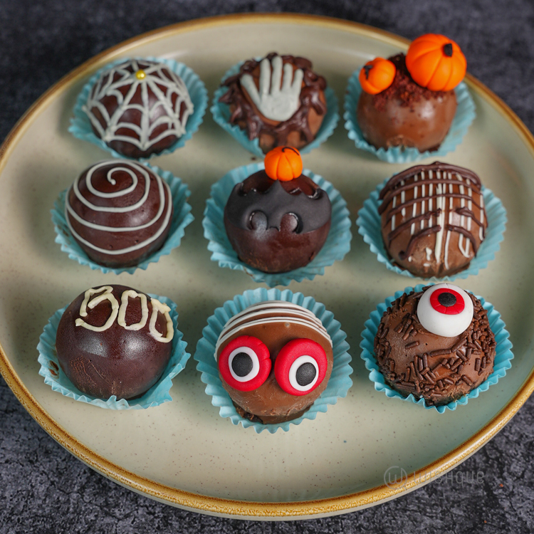 Midnight Monster Halloween Truffles Collection 9pcs