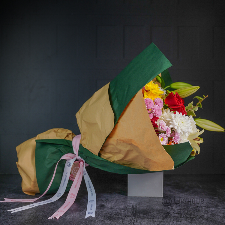 The Emerald Bloom Large Bouquet