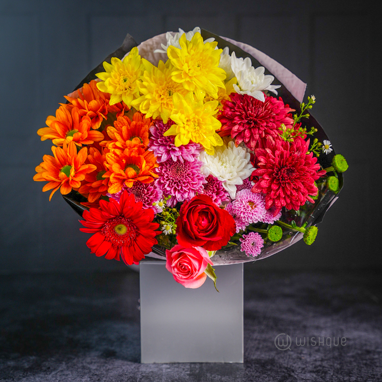 Saffron Sunset Fresh Flower Bouquet