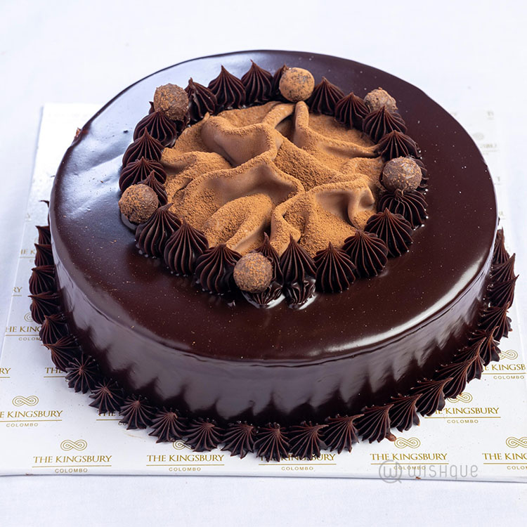 Crunchy Chocolate Truffle Cake