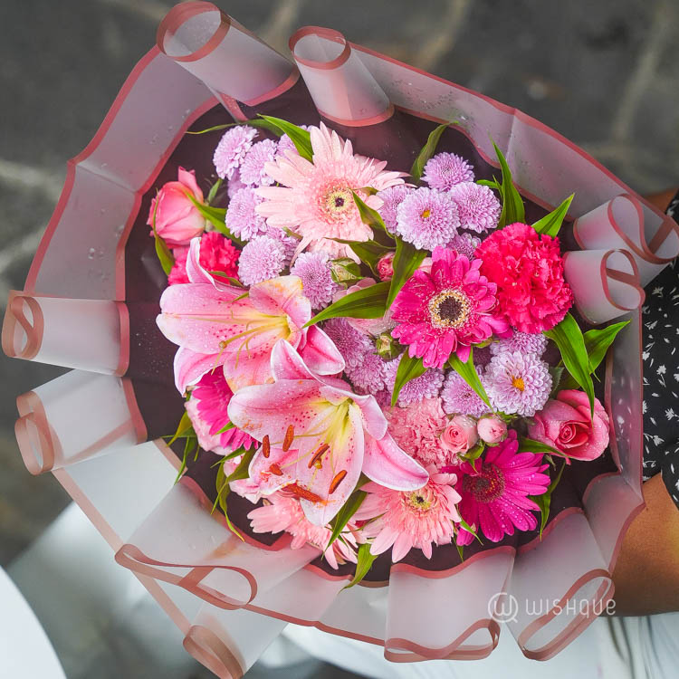 Chromatic Kiss Fresh Flower Bouquet
