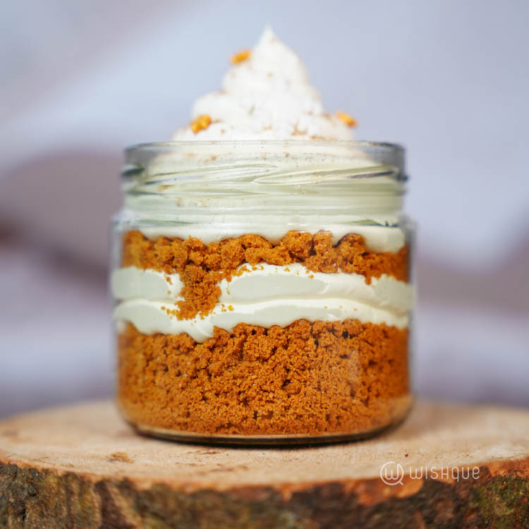 Eggnog Delight Moouse Cake Jar