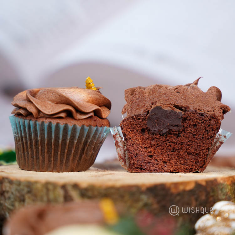 Christmas Winter Botanical Cupcake Box of 12