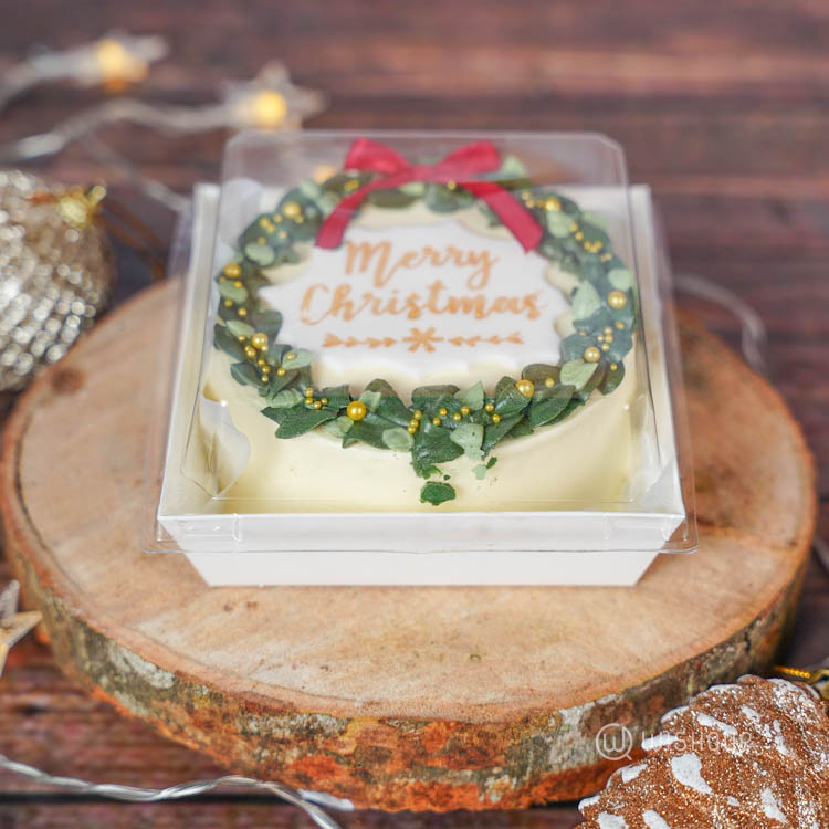 Merry Christmas Mini Wreath Assorted Pack