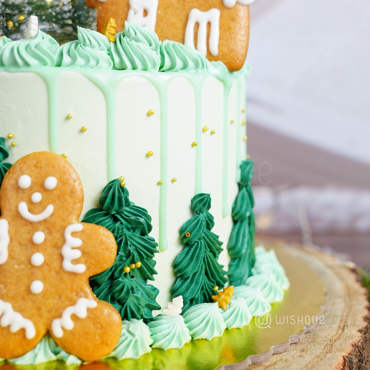 Twinkling Stars Gingerbread Forest Christmas Ribbon Cake