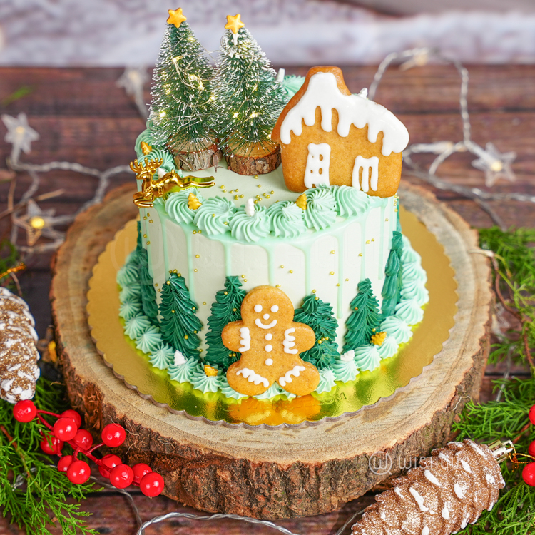 Twinkling Stars Gingerbread Forest Christmas Ribbon Cake