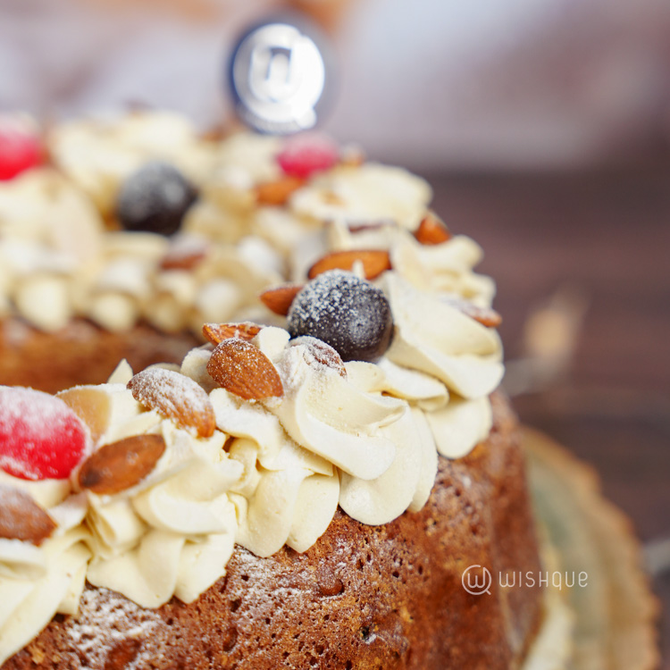 Winter Cherry Christmas Breudher