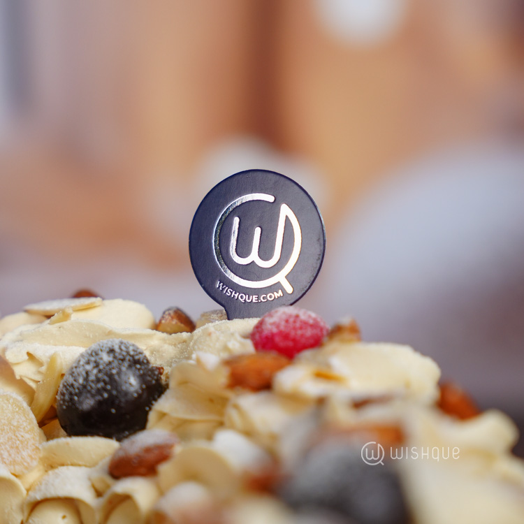 Winter Cherry Christmas Breudher