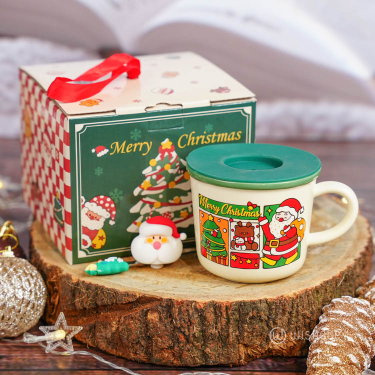 Festive Christmas Themed Ceramic Coffee Mug - Green