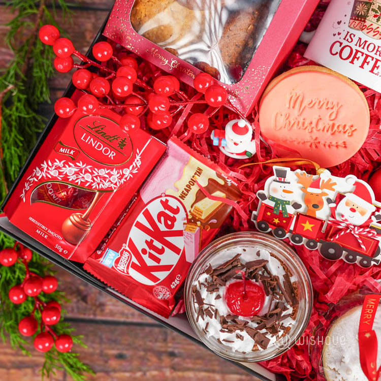 Ruby Red Merry Sweet Hamper
