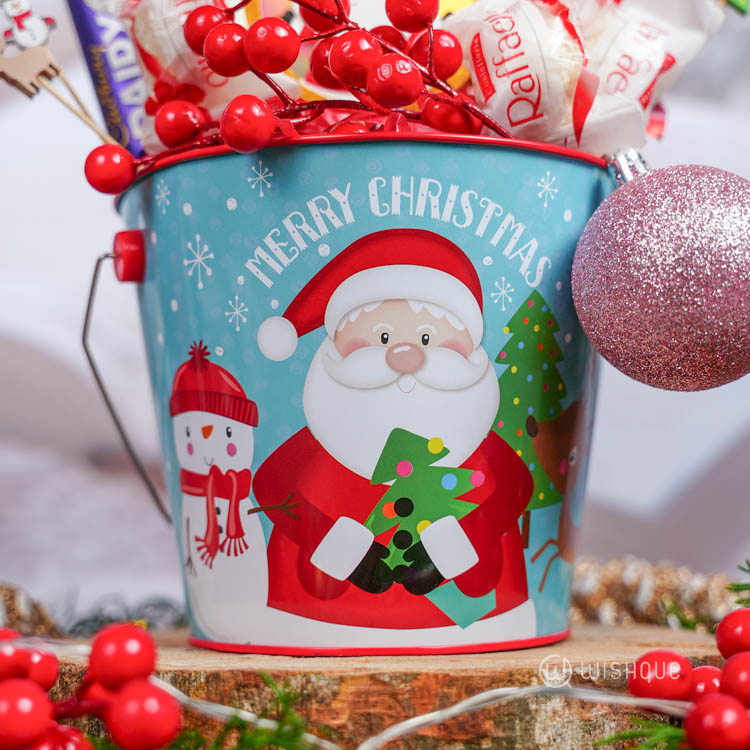 Snowman Sweets Gift Bucket