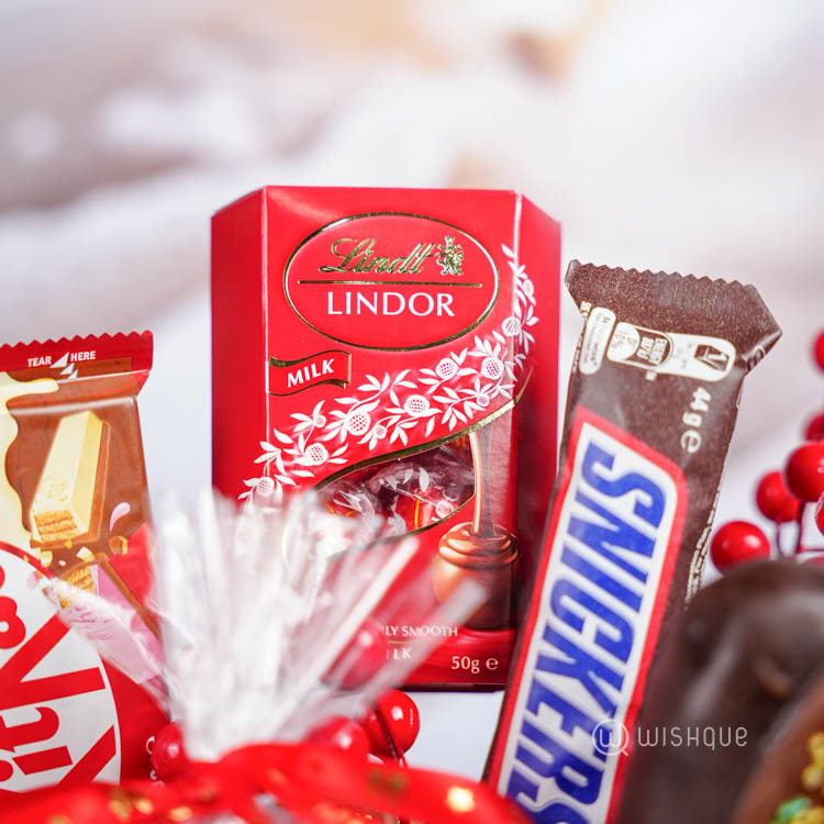 Santa's Sweetest Surprise Bucket