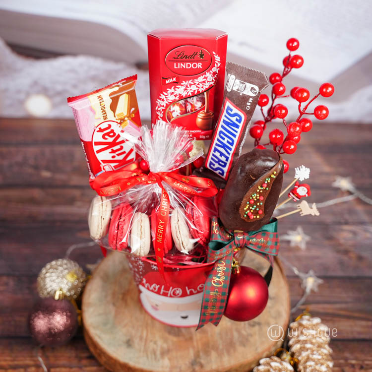 Santa's Sweetest Surprise Bucket