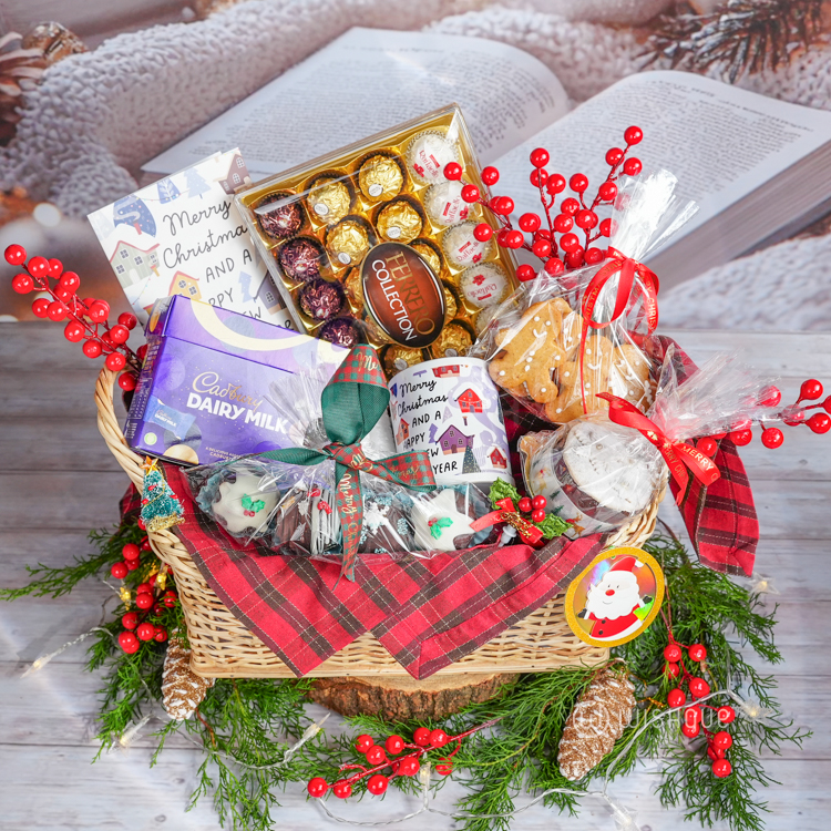 Classic Christmas Comfort Hamper