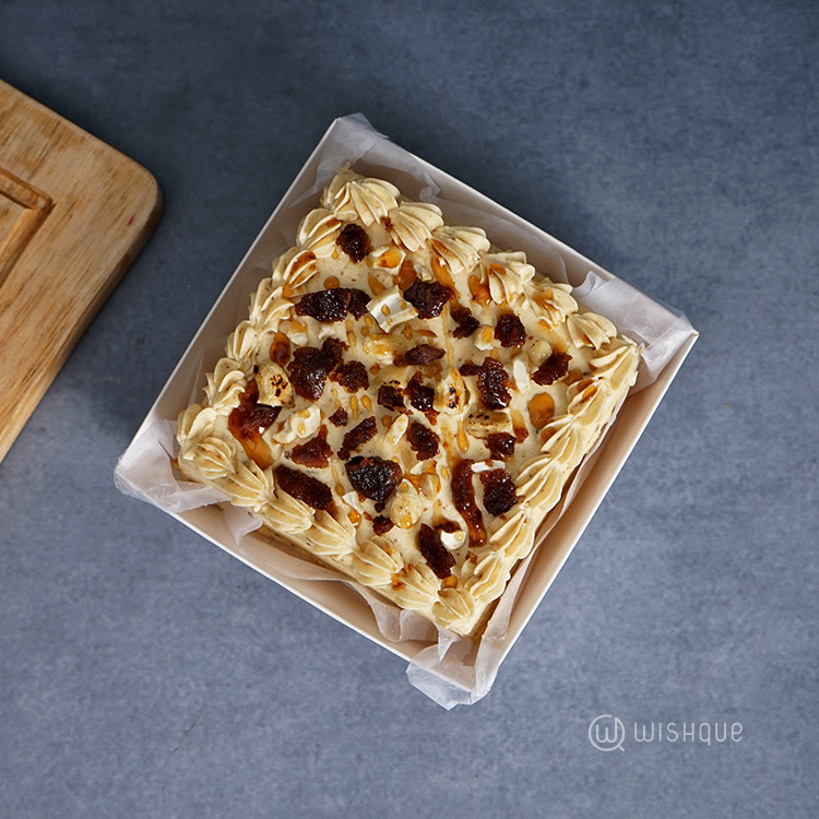 Luxury Essentials New Year Eve Hamper